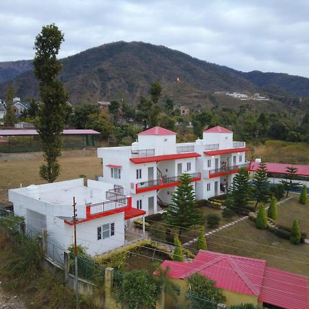 Hidden Nature Resort Деградун Екстер'єр фото